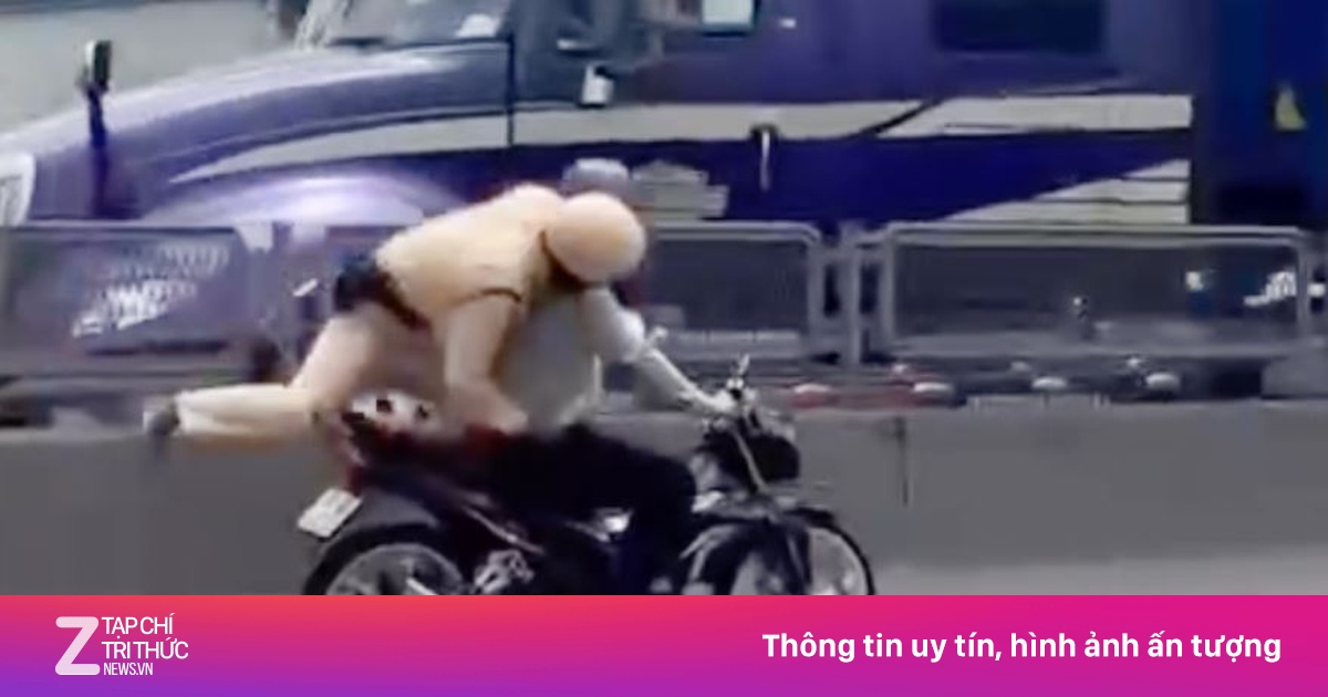 Vụ CSGT bám sau yên xe máy: Lời trần tình khó chấp nhận của tài xế
