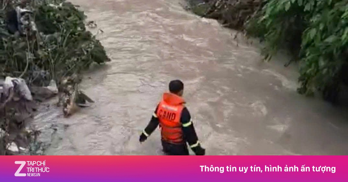 Tìm kiếm bé gái 11 tuổi nghi bị nước cuốn ở Đồng Nai