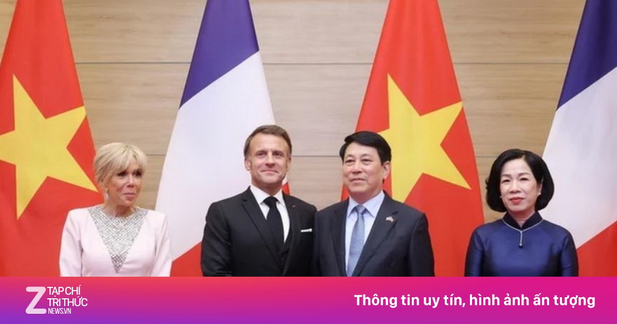 Chủ tịch nước chủ trì chiêu đãi cấp Nhà nước Tổng thống Pháp
