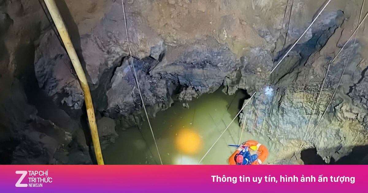 Vụ người đi xe máy rơi 'Hố tử thần’ mất tích: Nguy hiểm của hang ngầm