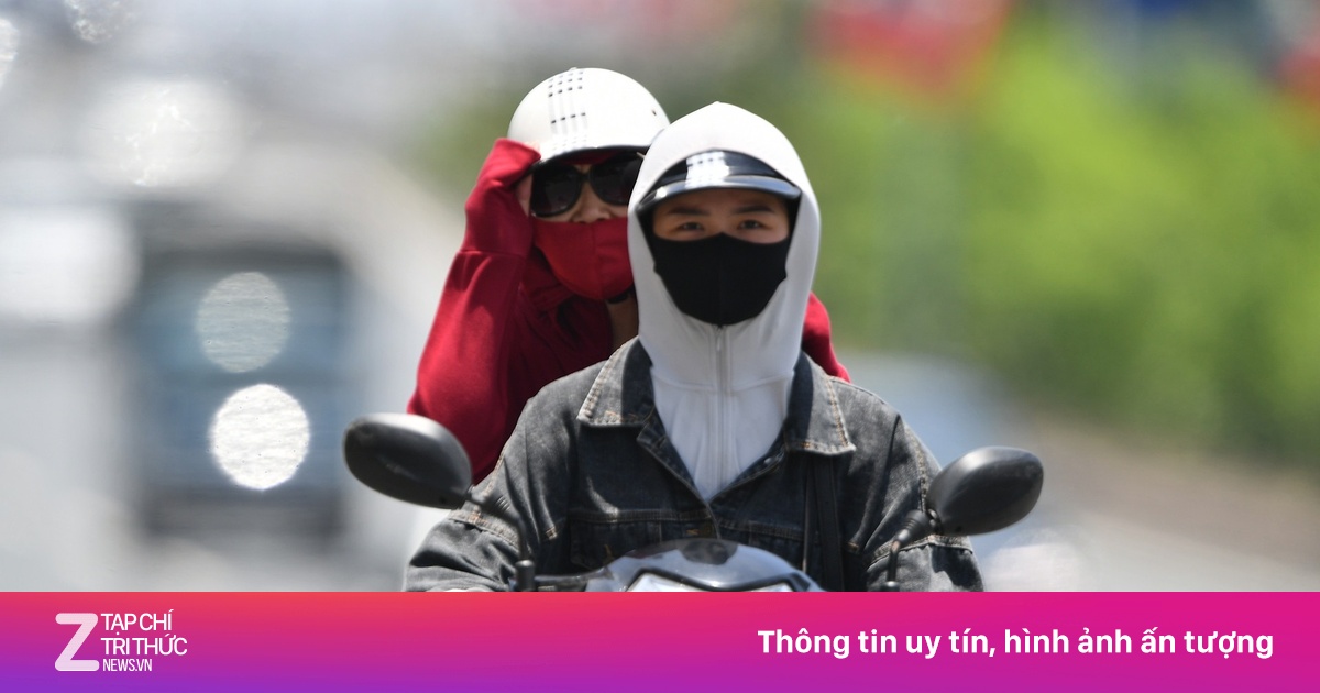 Miền Bắc nắng nóng đỉnh điểm đến 39 độ rồi chuyển mưa giông liên tiếp