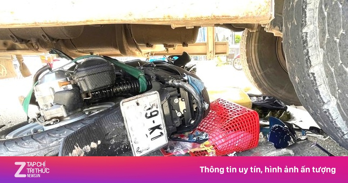 Đi giao bánh ú cho khách, cô gái trẻ bị xe bồn cuốn vào gầm tử vong