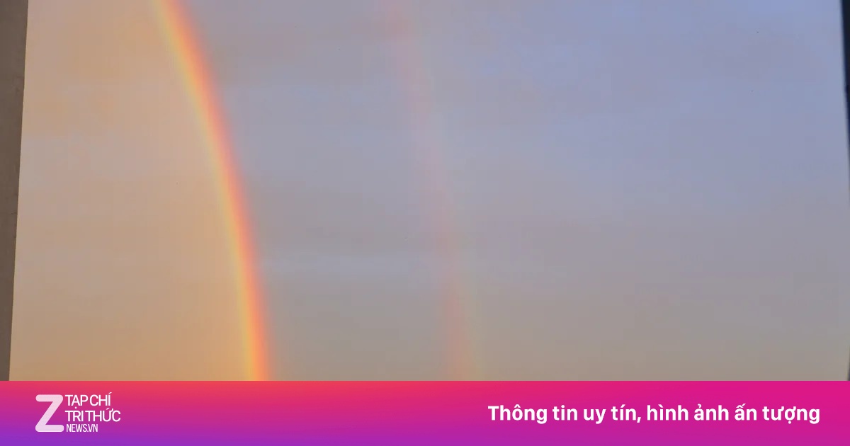 TP.HCM lại xuất hiện cầu vồng đôi rực rỡ