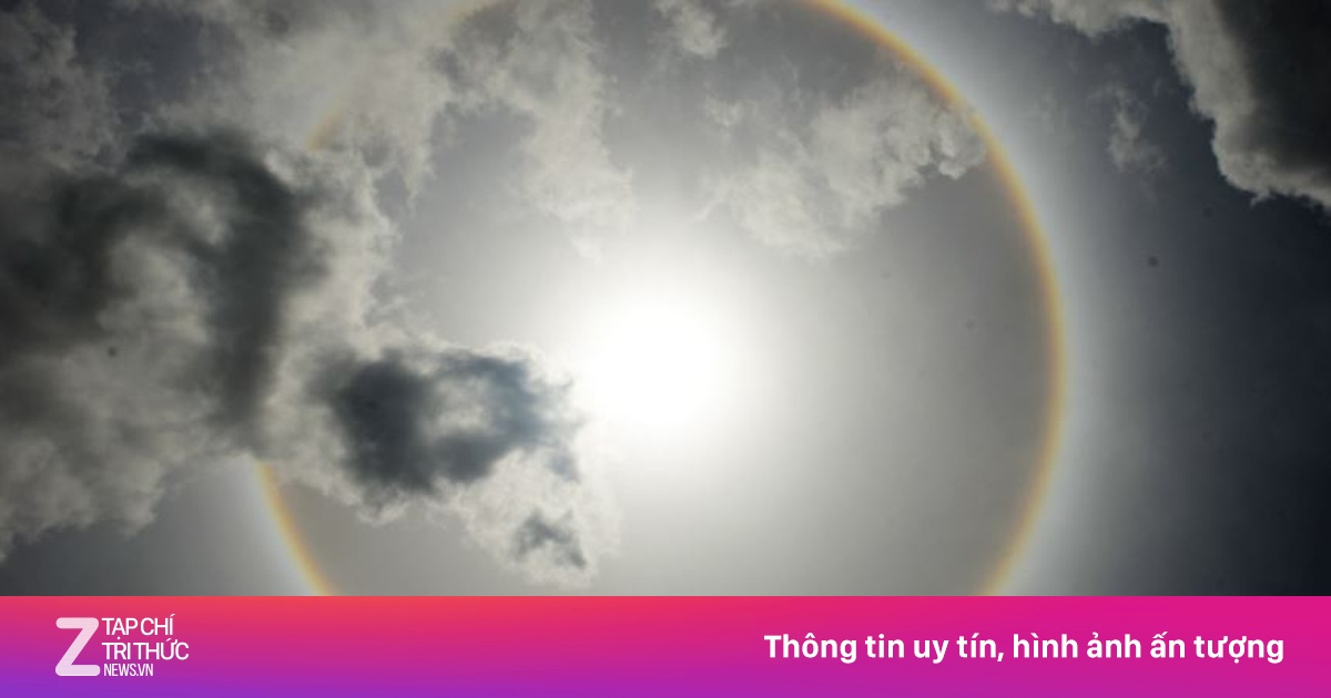 Bất ngờ xuất hiện quầng sáng hiếm gặp trên bầu trời TP.HCM