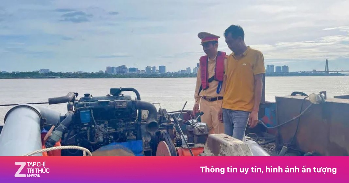 CSGT vạch trần thủ đoạn hút trộm cát tinh vi trên sông Hồng