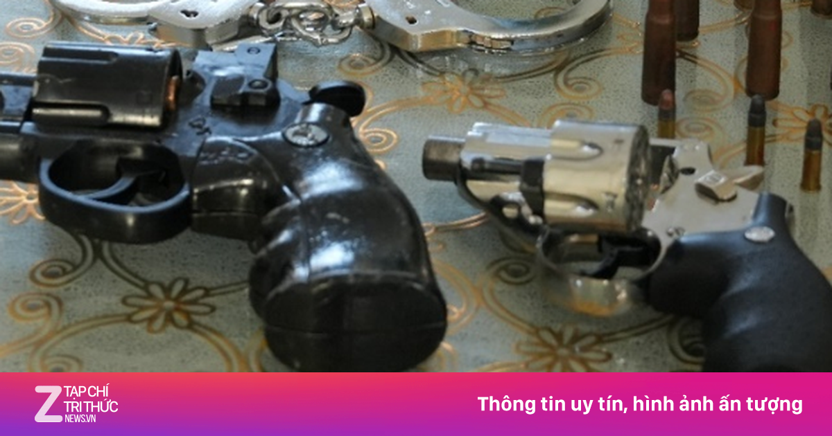 Mâu thuẫn khi uống cà phê, hai người bị bắn nhập viện