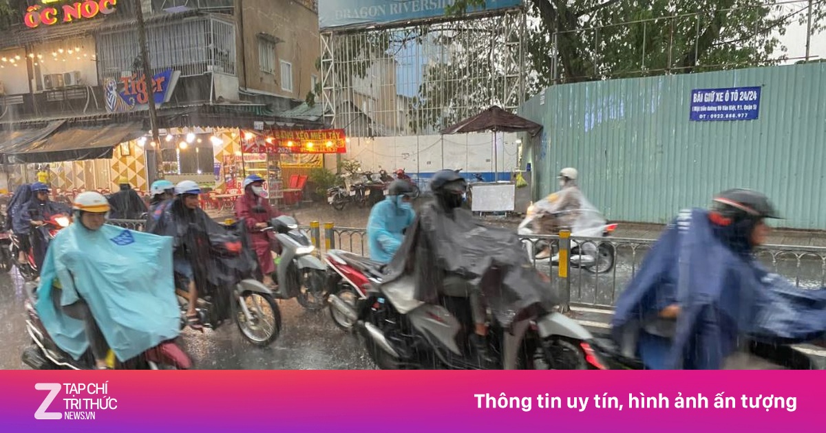 TP.HCM mưa rải rác vào trưa và chiều tối