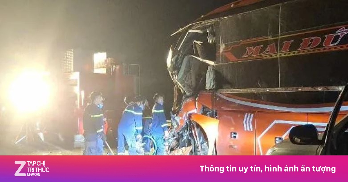 Hiện trường kinh hoàng vụ tai nạn trên cao tốc, 18 người thương vong