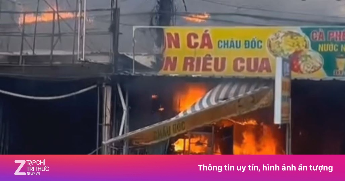 Đổ xăng dọa vợ, cả tiệm gội đầu, quán ăn và ôtô bị lửa bao trùm