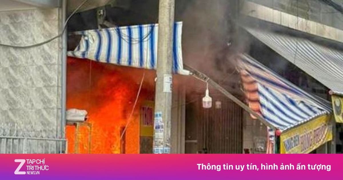 Cháy cửa hàng ở trung tâm thành phố Cần Thơ