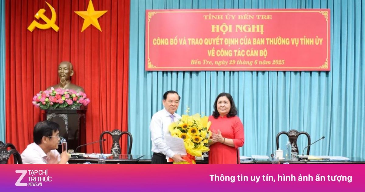 Chủ tịch UBND tỉnh Bến Tre Trần Ngọc Tam nghỉ hưu trước tuổi