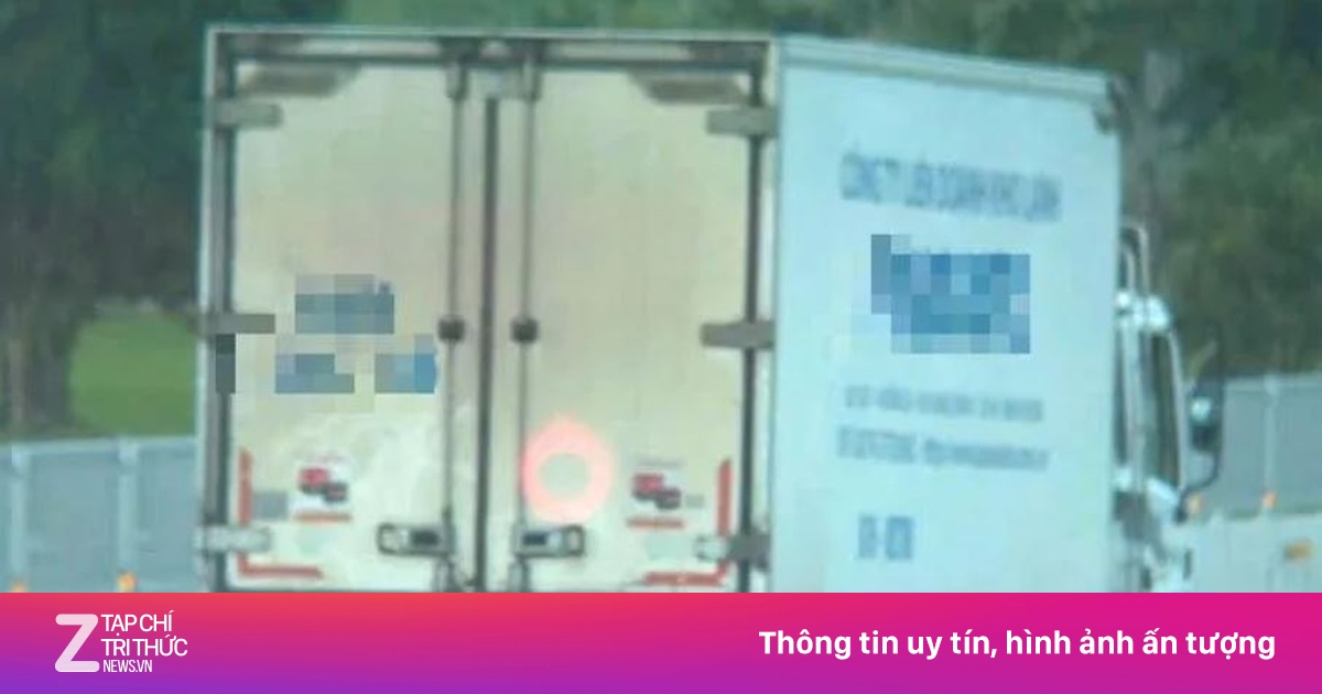 Tài xế xe tải bị xử phạt vì chạy chậm trên cao tốc