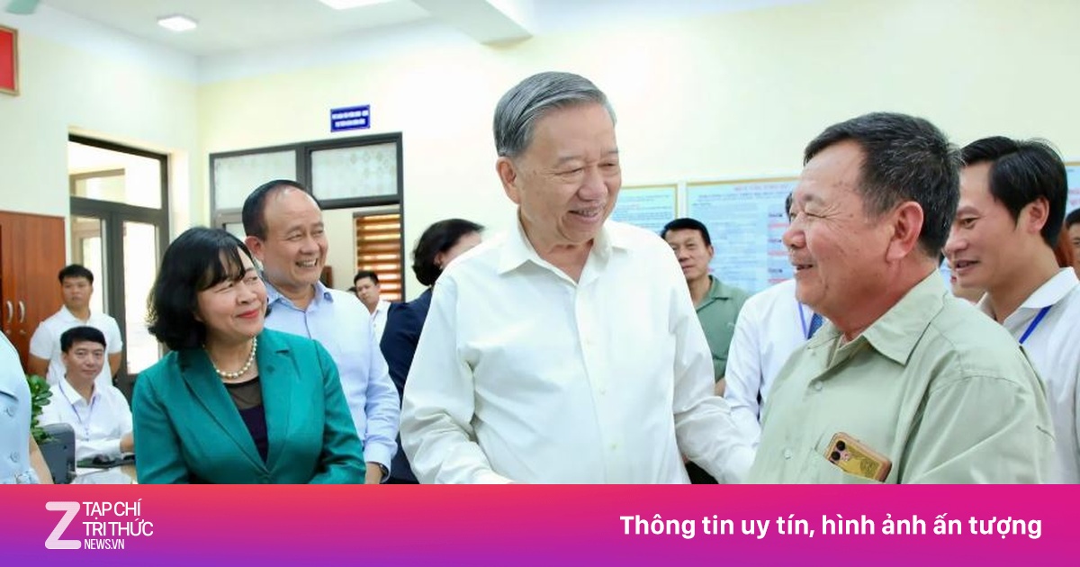 Tổng Bí thư kiểm tra hoạt động của chính quyền hai cấp ở Hà Nội