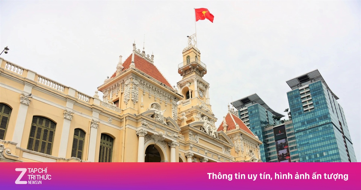 TP.HCM bố trí xe bus đưa đón cán bộ, công chức, viên chức