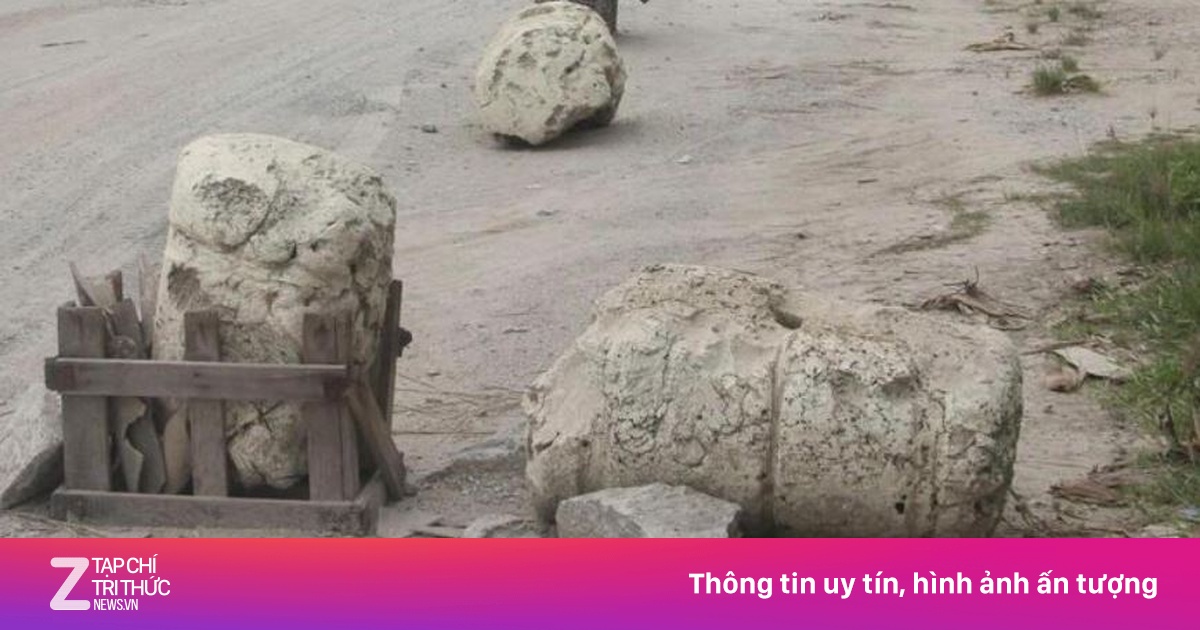 Đường nát như tương, dân dựng vật cản chặn xe tải trọng lớn