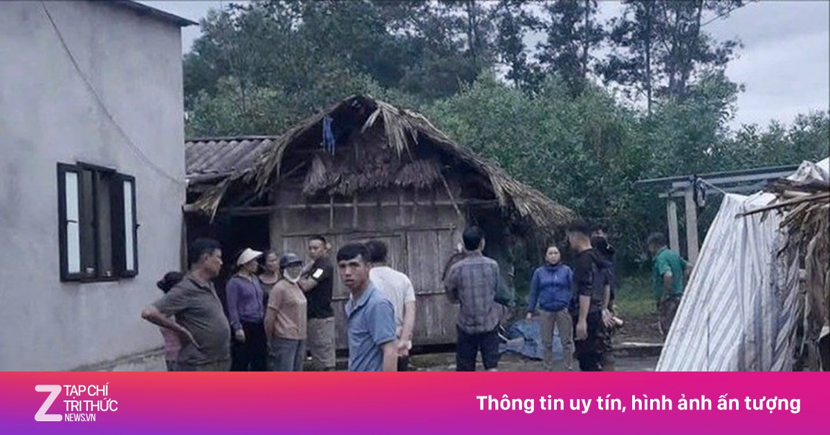 Vừa xem điện thoại vừa sạc, nam thanh niên bị sét đánh tử vong