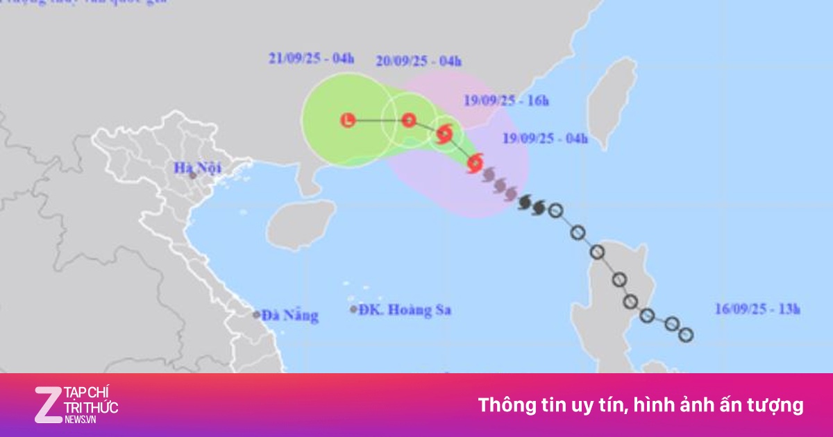 Bão số 8 cách Hong Kong (Trung Quốc) khoảng 240 km