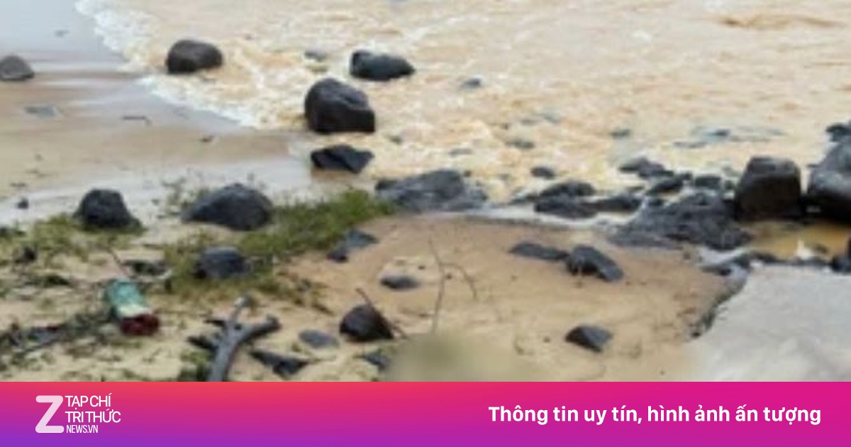 Thi thể dạt vào bờ biển Quảng Trị là nam sinh lớp 11