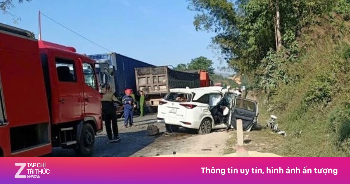 Ôtô lấn làn tông xe đầu kéo, 4 người chết: Khởi tố vụ án, bắt tài xế