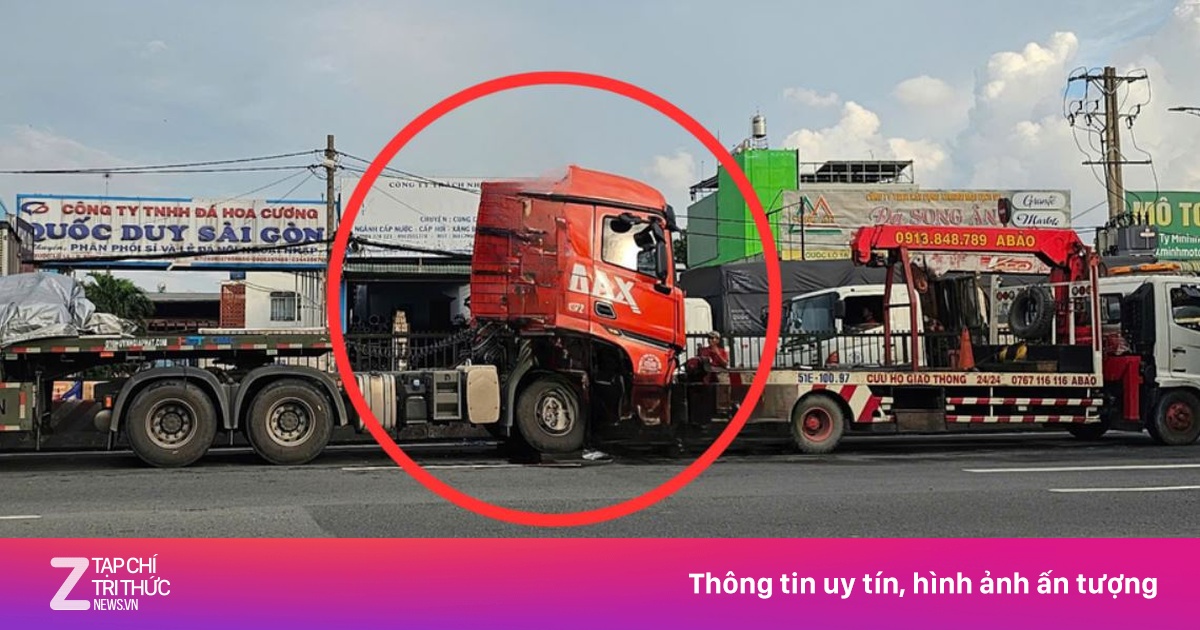 Xe đầu kéo ở TP.HCM gặp sự cố, giao thông kẹt cứng nhiều giờ