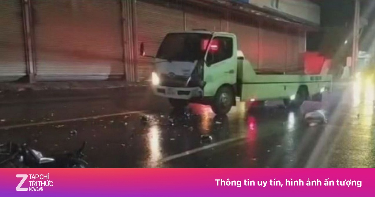 Xe máy đâm vào xe cứu hộ, một người tử vong ở Đồng Nai