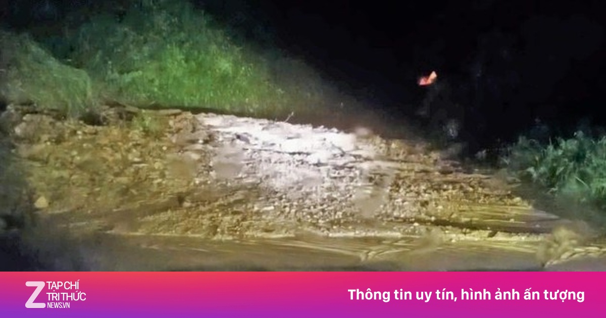 Đèo Khánh Sơn sạt lở, nhiều hộ dân ở Khánh Hòa bị cô lập