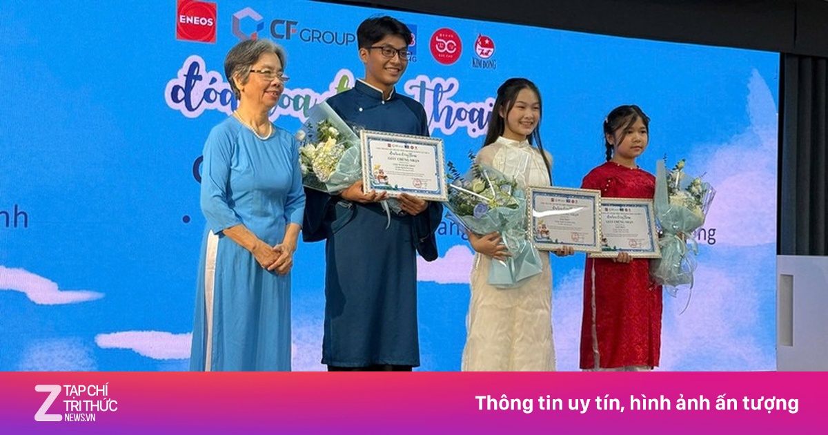 Trao giải cuộc thi viết 'Đóa hoa đồng thoại'
