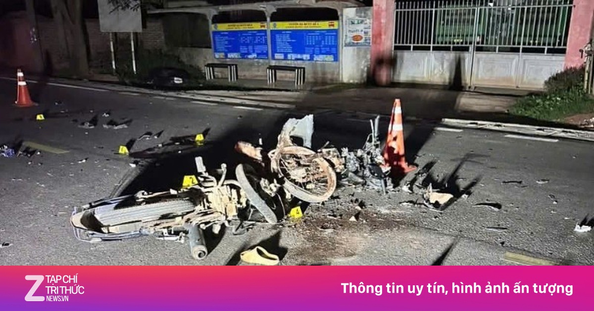 Xe máy đâm xe máy, 4 người tử vong