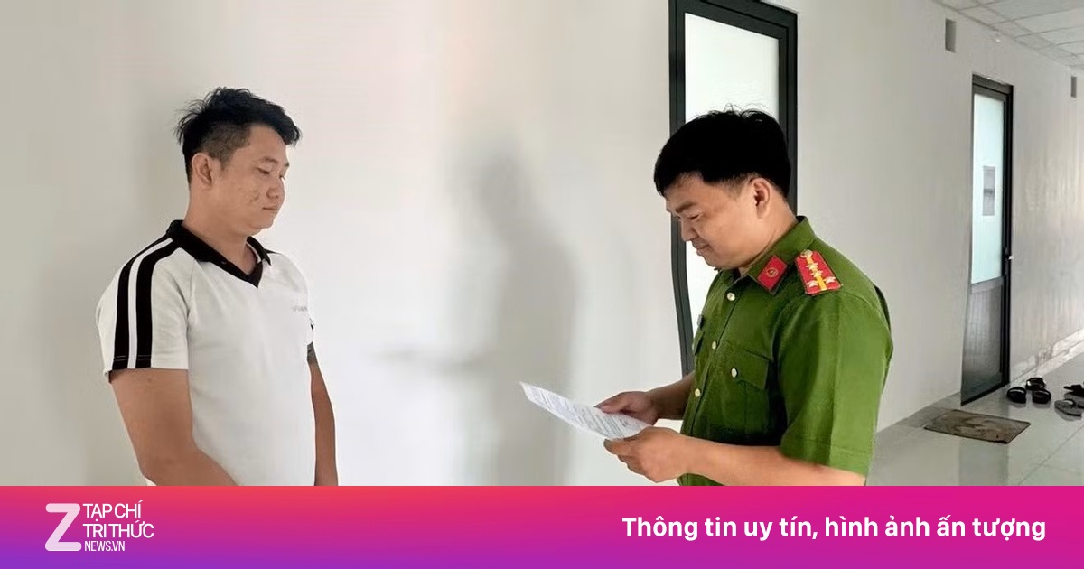 Cựu Nhân Viên Ngân Hàng TP.HCM Lợi Dụng Tin Tưởng Chiếm Đoạt 2 Tỷ Đồng Của Khách