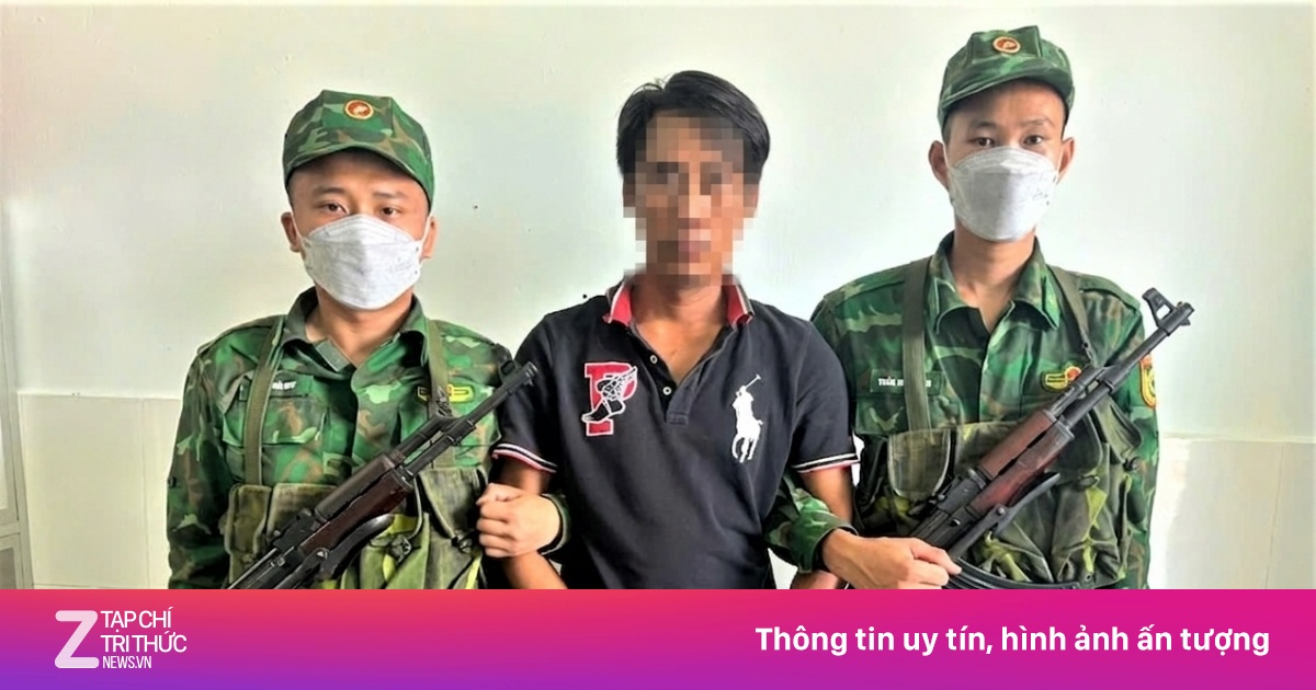 Bị phát hiện, đối tượng vứt túi heroin xuống sông để phi tang chứng cứ