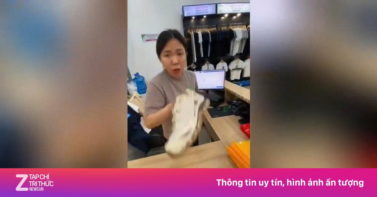 Nhân viên ném giày vào mặt du khách vì bị phàn nàn hàng lỗi