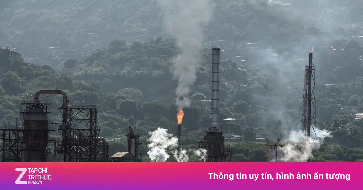 Các nhà máy lọc dầu Mỹ khó tiêu thụ dầu thô của Venezuela