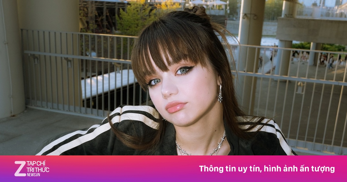 Tuổi 14 của 'bé gái đẹp nhất thế giới' 10 năm trước