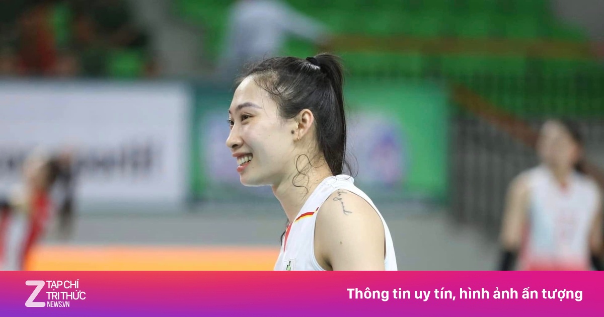 Sắc vóc nữ VĐV bóng chuyền mang quân hàm đại úy