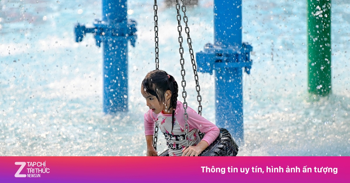 Bố mẹ quay cuồng với 'khối nghỉ hè'