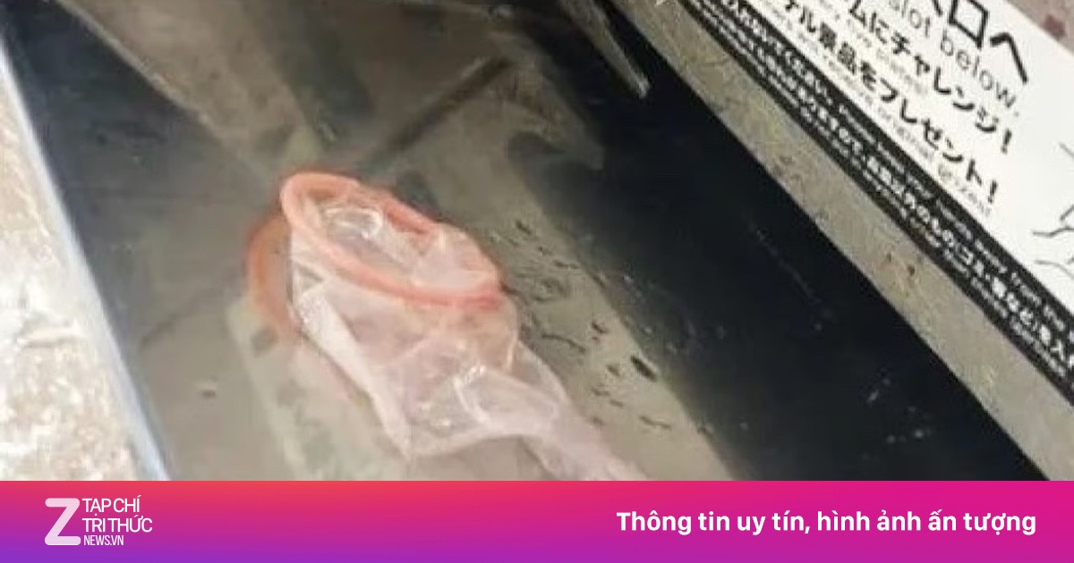 'Khủng bố sushi' trở lại với một chiếc bao cao su ở Nhật Bản