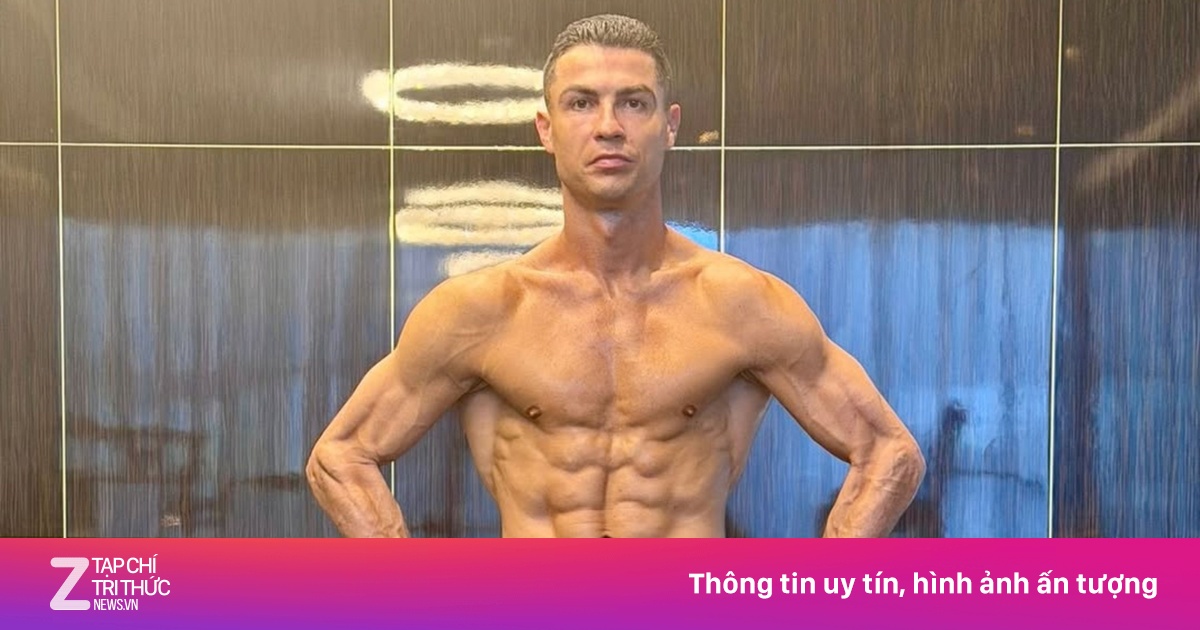 Ronaldo làm gì để có body 'nét như tạc tượng' ở tuổi 40?