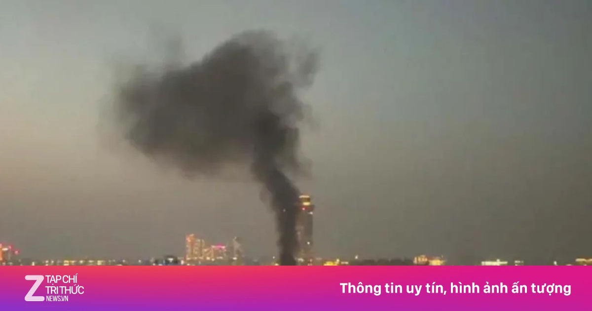 Giới nhà giàu Dubai tưởng nhầm tên lửa Iran là pháo hoa