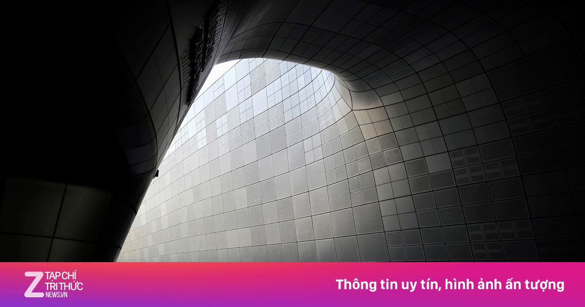 Vì sao 80.000 người Nhật 'bốc hơi' mỗi năm?