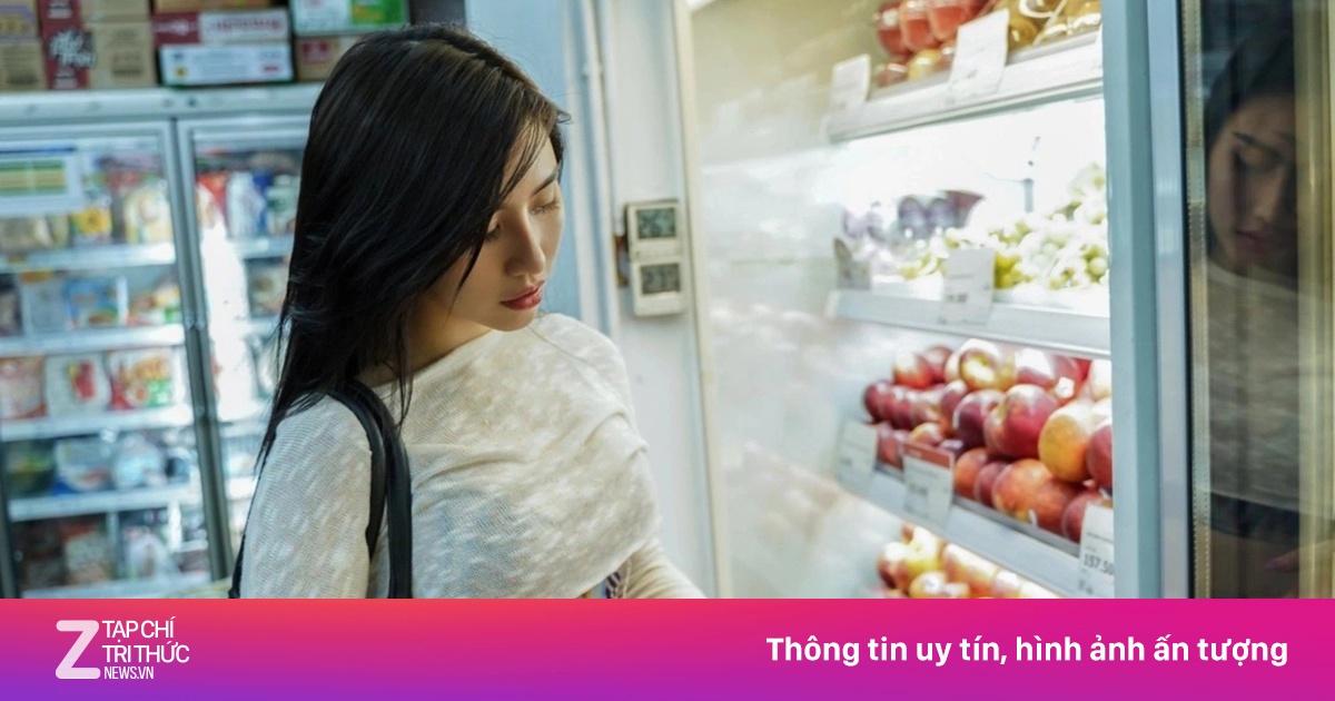 Gia đình TP.HCM và Hà Nội 'cân não' giảm 50-70% tiền ăn trước giá cả tăng cao