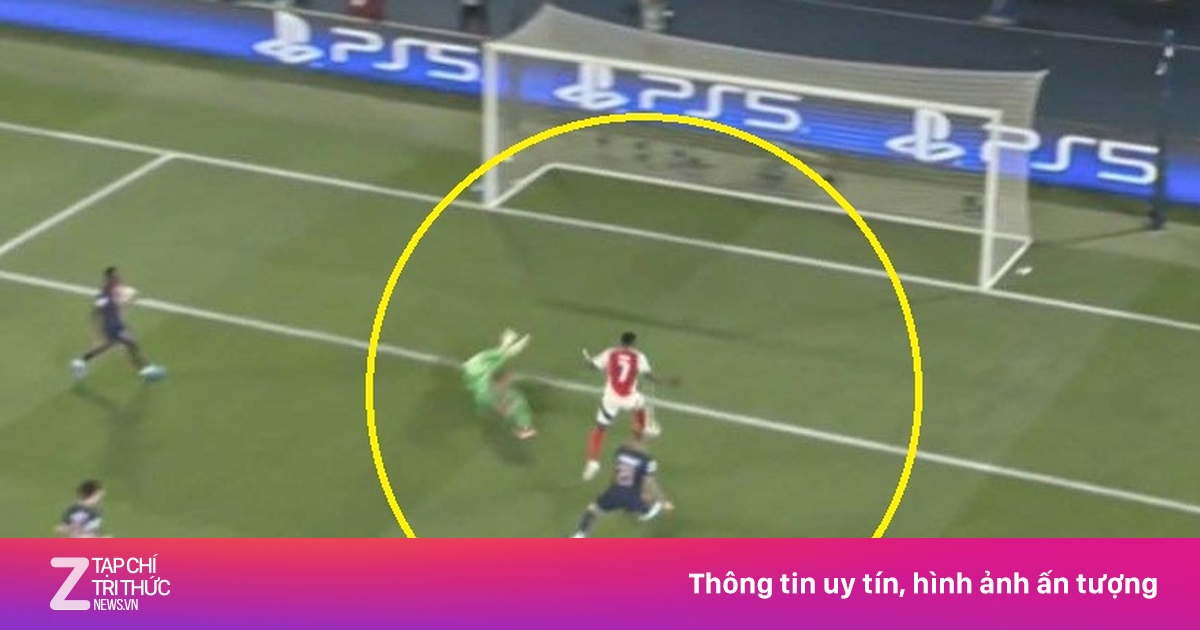 Khoảnh khắc không tưởng trong ngày Arsenal bị loại