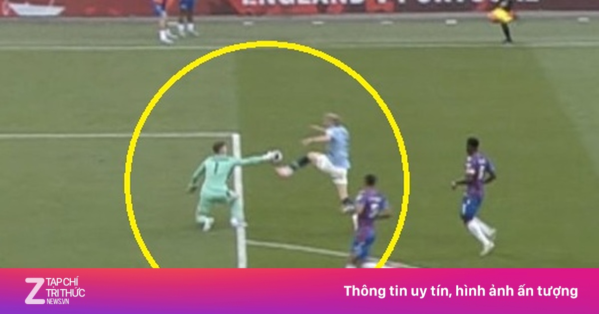 Tranh cãi trong ngày Man City gục ngã ở chung kết FA Cup