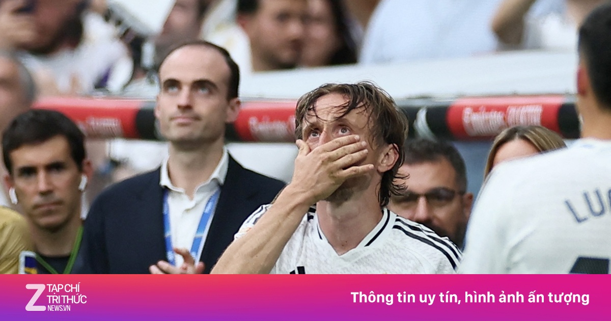 Khoảnh khắc xúc động trong ngày Modric, Ancelotti chia tay Real