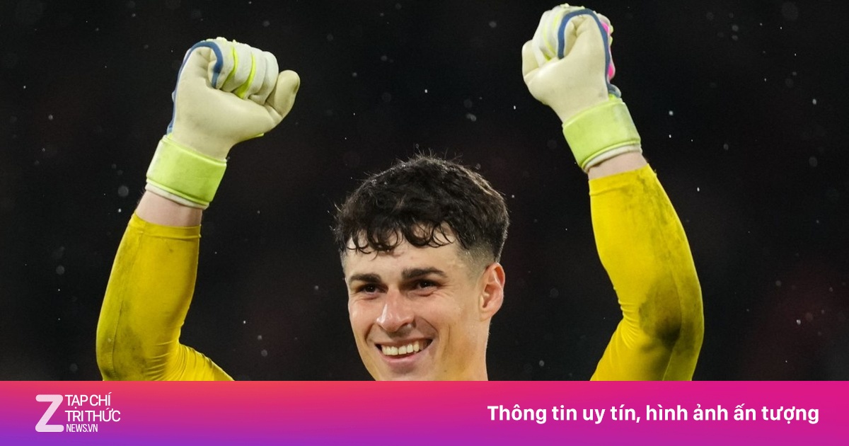 Thủ môn đắt giá nhất thế giới rời Chelsea