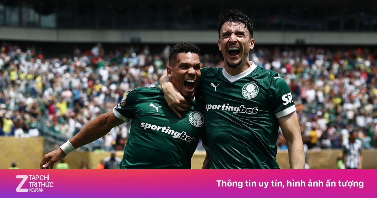 Đội đầu tiên vào tứ kết FIFA Club World Cup