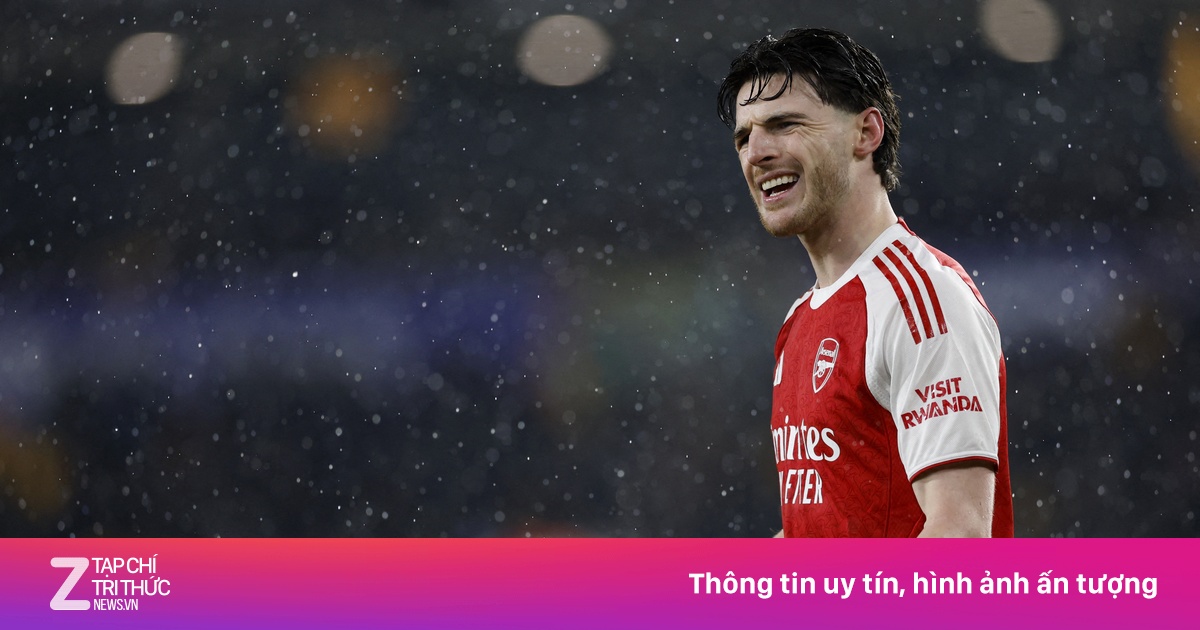 Arsenal dâng ngôi vương Ngoại hạng Anh cho Man City?