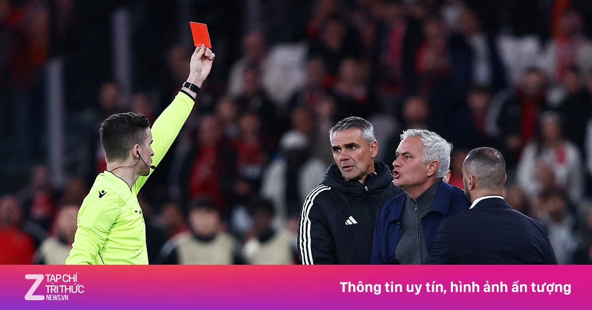 Mourinho Nổi Giận Sau Trận Derby Benfica - Porto: Bị Gọi Là 'Kẻ Phản Bội'