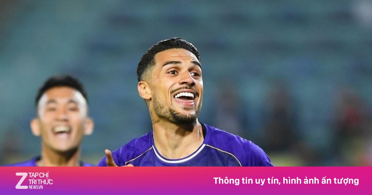 CLB Hà Nội hạ CAHN, cuộc đua vô địch V.League nóng trở lại với cú đúp của Nguyễn Hoàng Hên