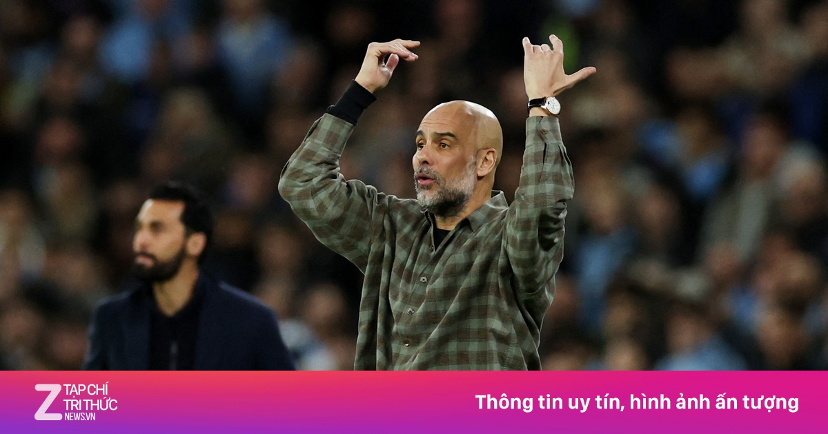 Áo của Guardiola gây bão