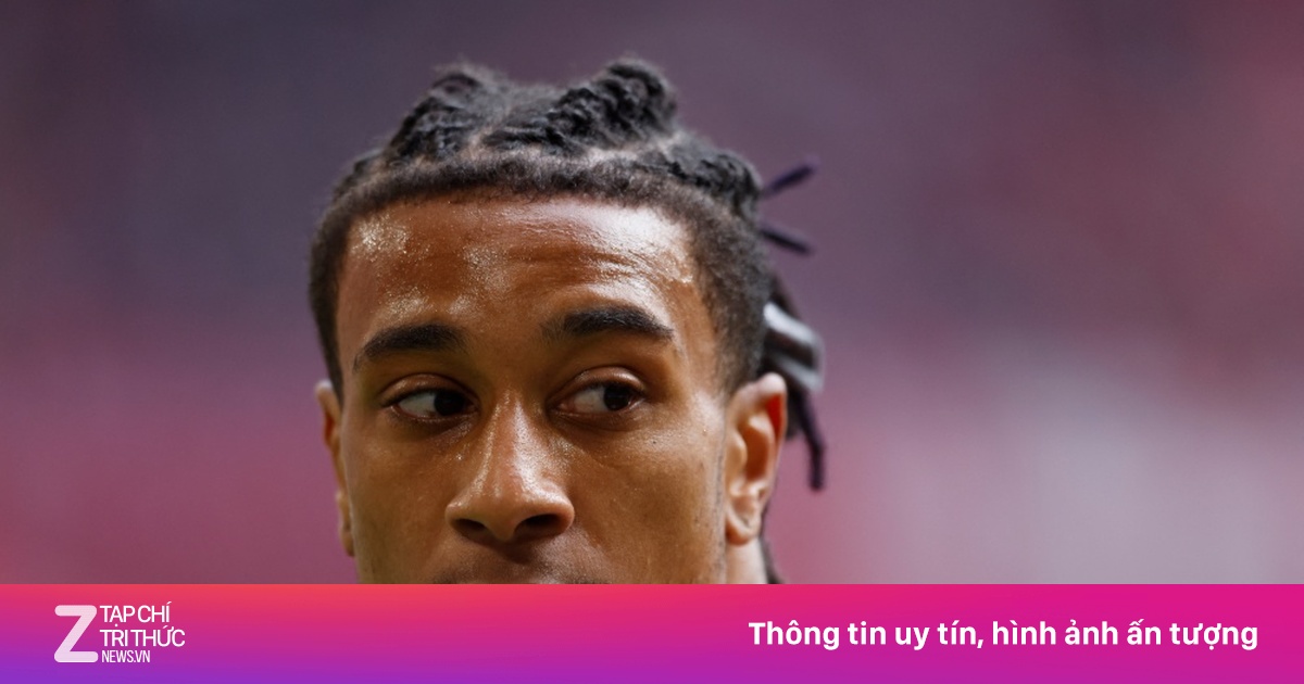 200 triệu euro cho Olise có phải điên rồ?